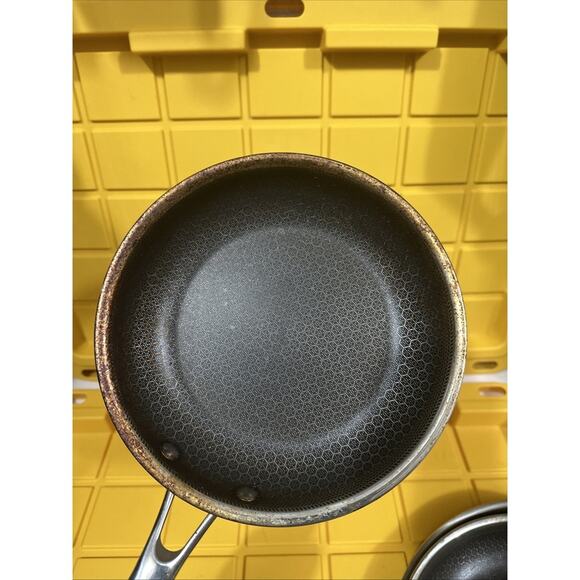 HEXCLAD 4 Piece Nonstick Stainless Steel Frying Pan Set 8,10" And 12" MSRP $500 - Picture 6 of 8